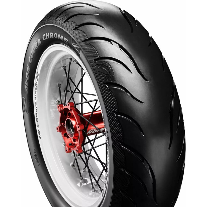 Посилена шина Cobra Chrome AV92