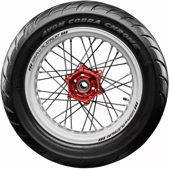Посилена шина Cobra Chrome AV92