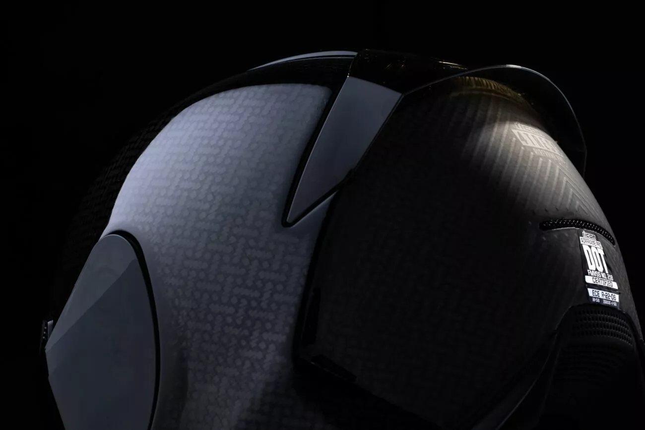 Шолом Airframe Pro™ Carbon 4Tress