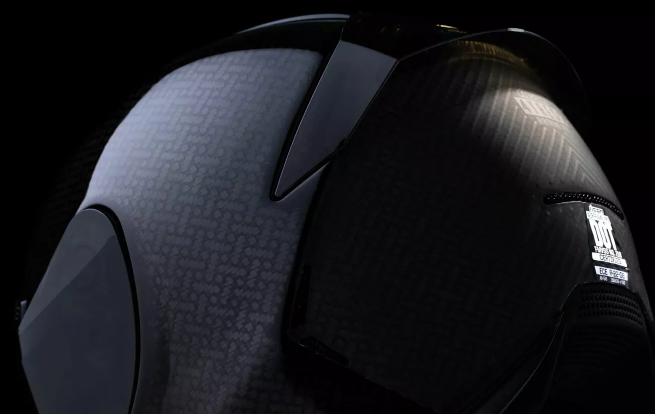 Шолом Airframe Pro™ Carbon 4Tress