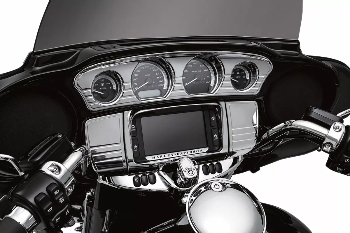 Tri-Line Stereo Trim