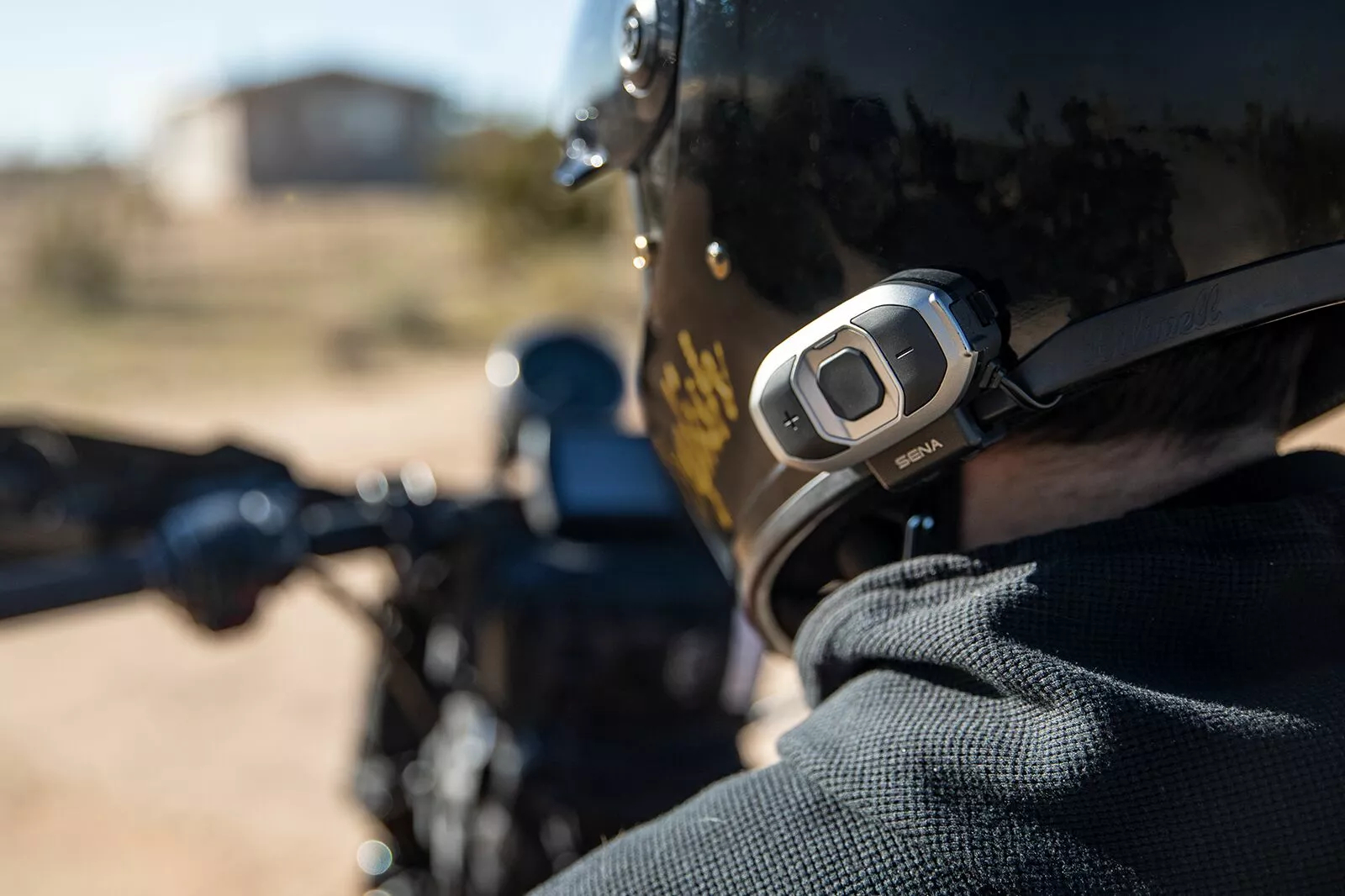 Система зв'язку SF4 Bluetooth®