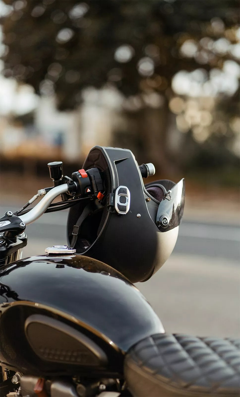 Система зв'язку SF4 Bluetooth®
