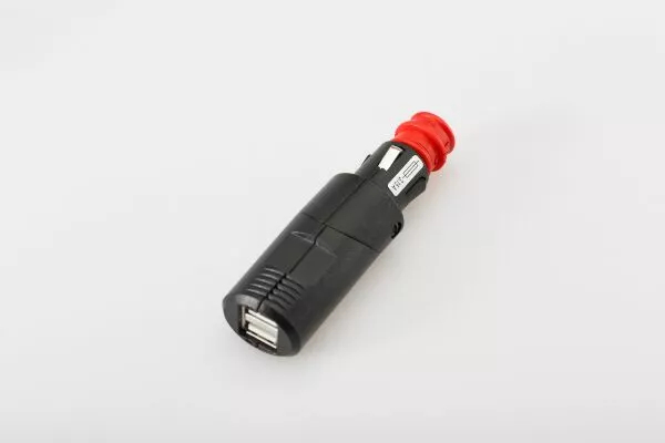 USB-розетка для подвійної зарядки з універсальною вилкою