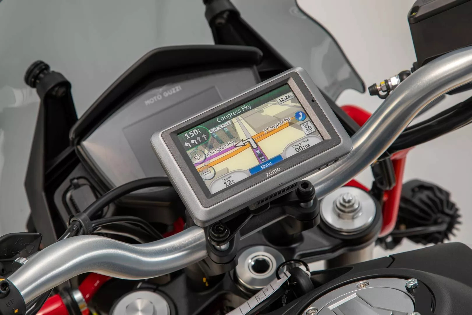 Кріплення GPS на кермо