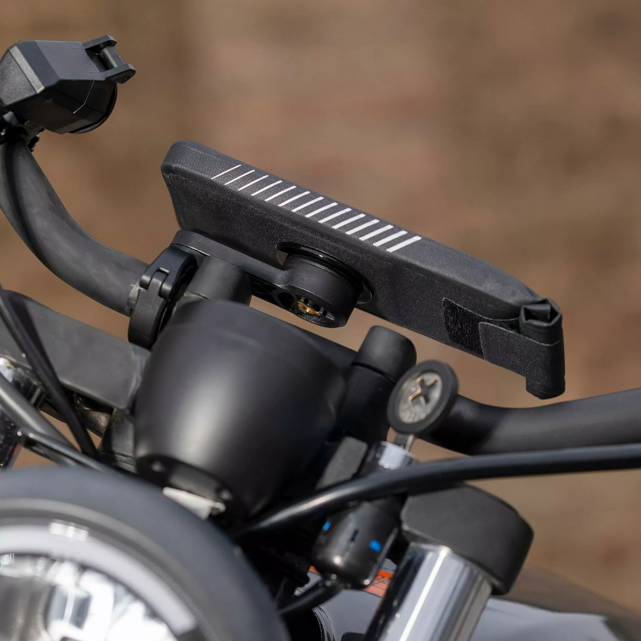 Універсальний чохол Moto Bundle