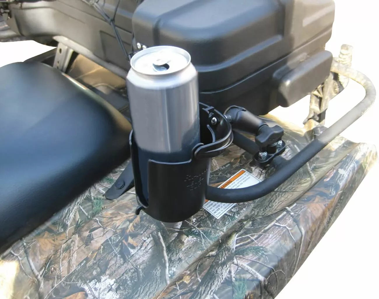 Кріплення RAM® Handlebar Rail Mount з основою U-подібного болта, тримачем для напоїв Level Cup™ і Koozie