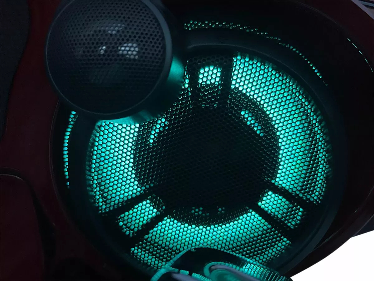 Світлодіодні підсвічування динаміків ProGLOW™ для систем Boom!™ Audio Stage II