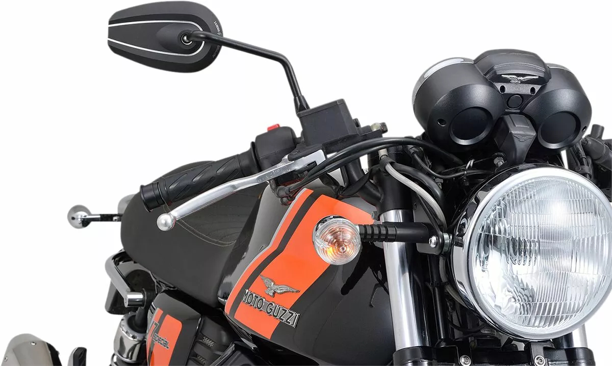 Чорне алюмінієве дзеркало
