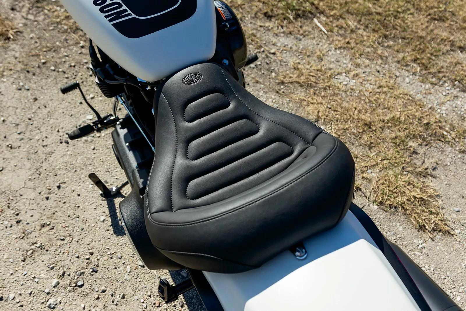 MX Tour Solo Seat