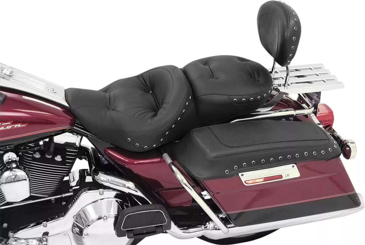 Цільне сидіння 2-Up Ultra Touring