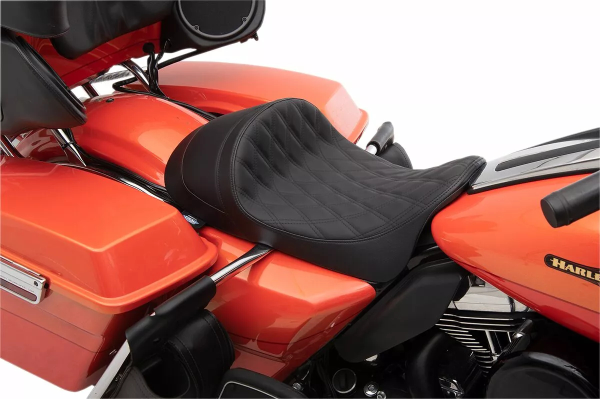 EZ-ON Mount Forward Low Solo Seat