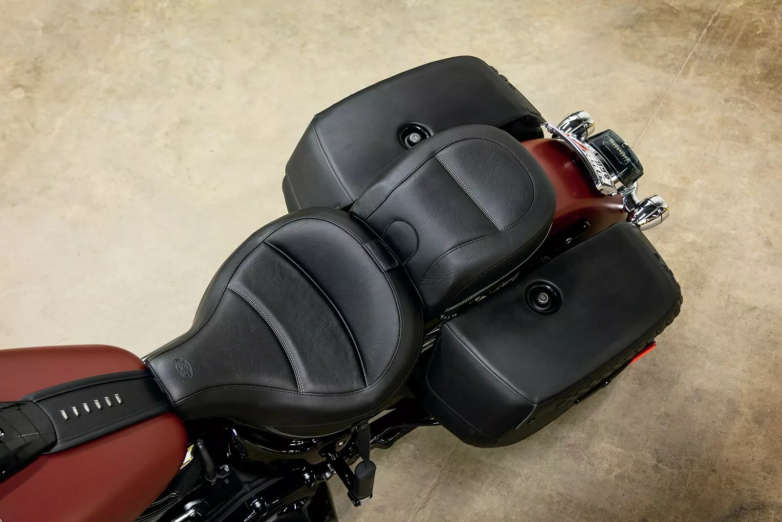 MX Tour Solo Seat